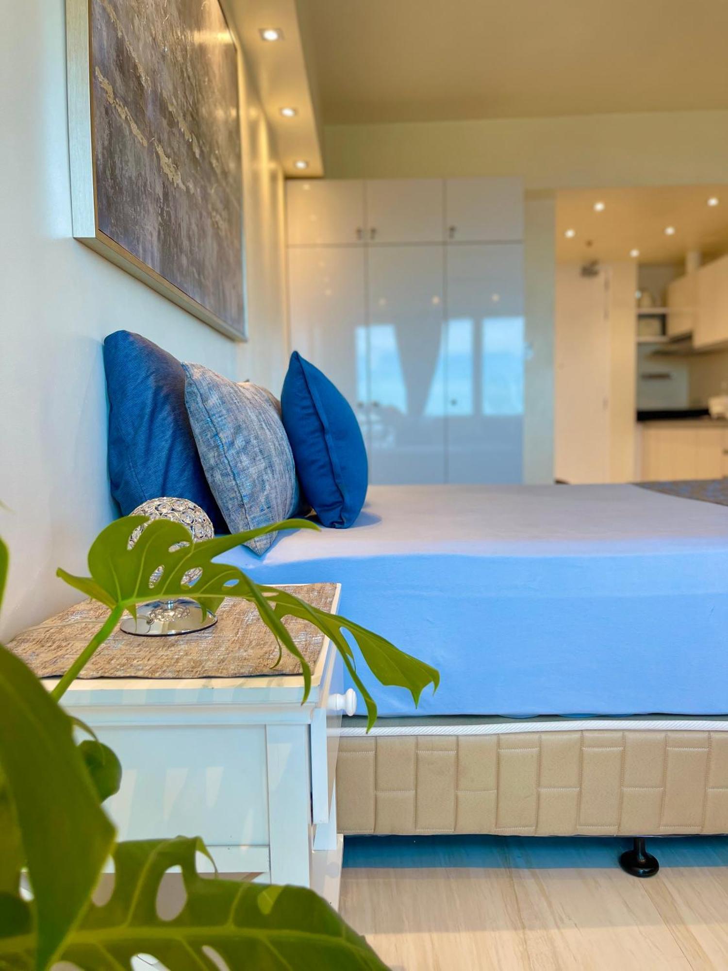 Sophisticated Oceanview Studio In La Mirada Apartment มักตัน ภายนอก รูปภาพ